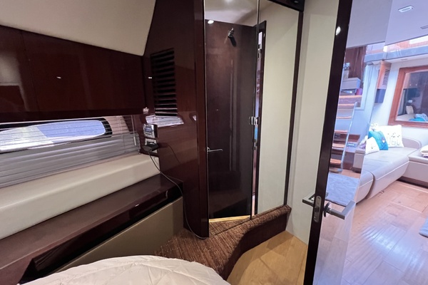 V Drives W Yacht Controller 51ft Sea Ray Yacht For Sale