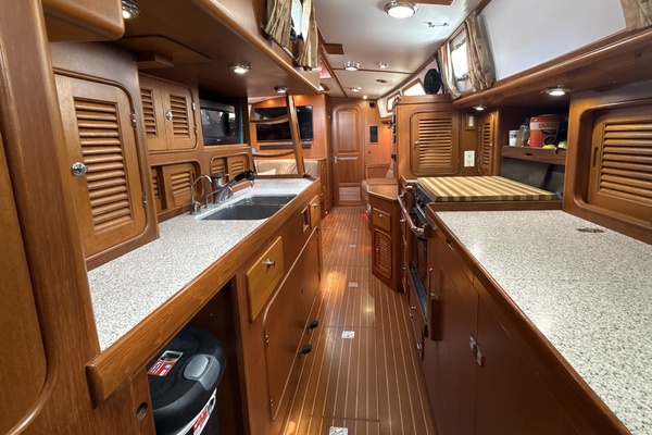 EMMI 45ft Passport Yacht For Sale