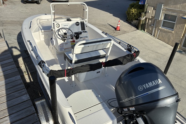18ft Robalo Yacht For Sale