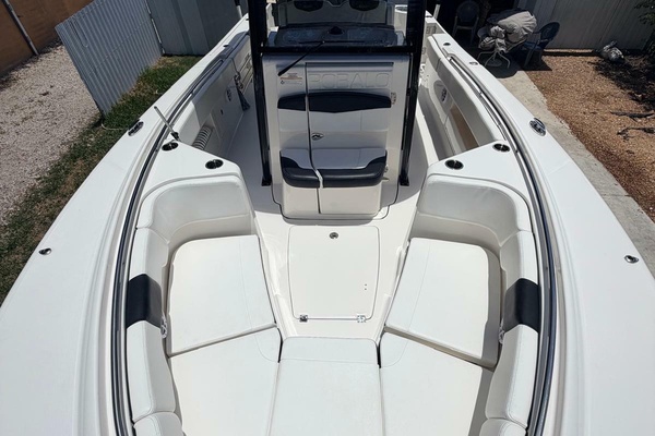 30ft Robalo Yacht For Sale