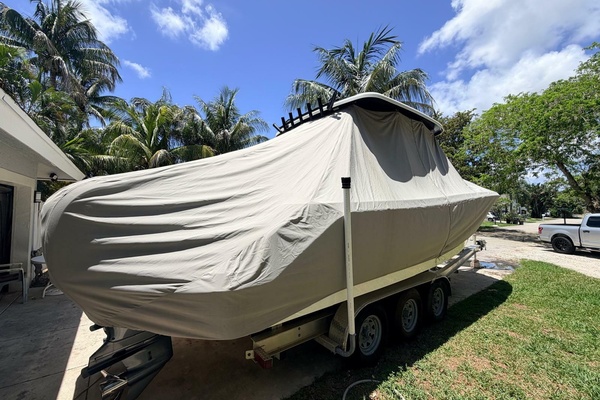 30ft Robalo Yacht For Sale