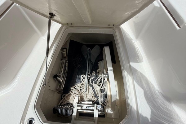 2022 Robalo 30