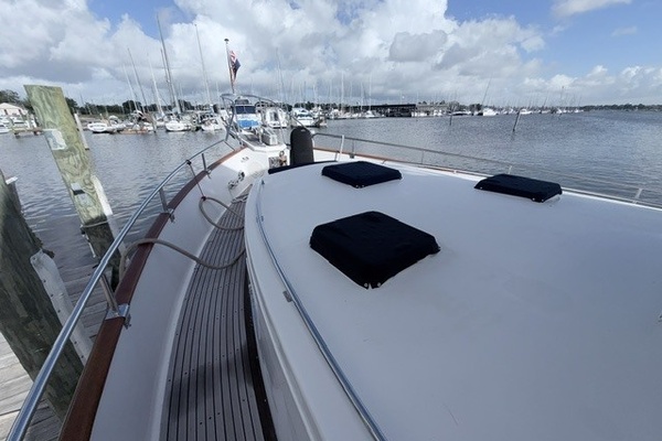 AT LAST 42ft Grand Banks Yacht For Sale