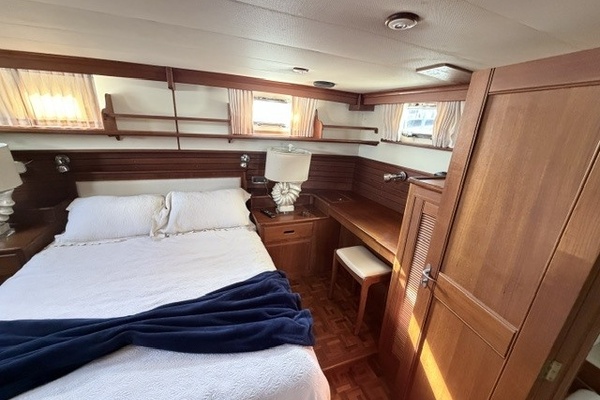 AT LAST 42ft Grand Banks Yacht For Sale