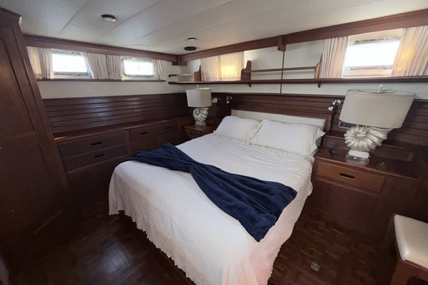 AT LAST 42ft Grand Banks Yacht For Sale