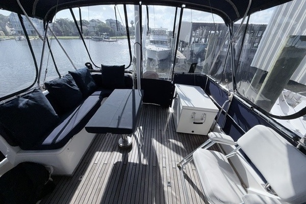 AT LAST 42ft Grand Banks Yacht For Sale