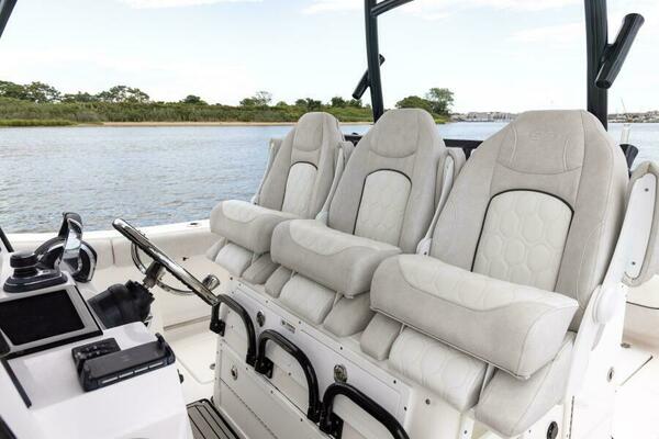 32ft Sea Fox Yacht For Sale