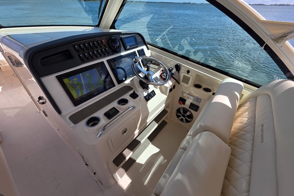 No Name 36ft Grady White Yacht For Sale