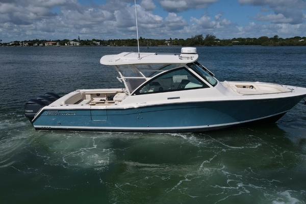 36-ft-Grady-White-2019-Freedom 375-No Name Palm City Florida United States  yacht for sale