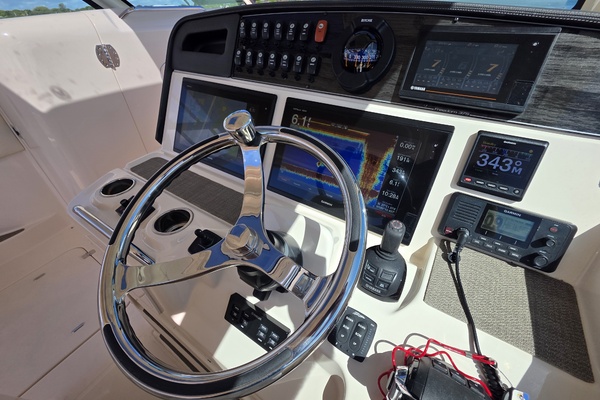 No Name 36ft Grady White Yacht For Sale
