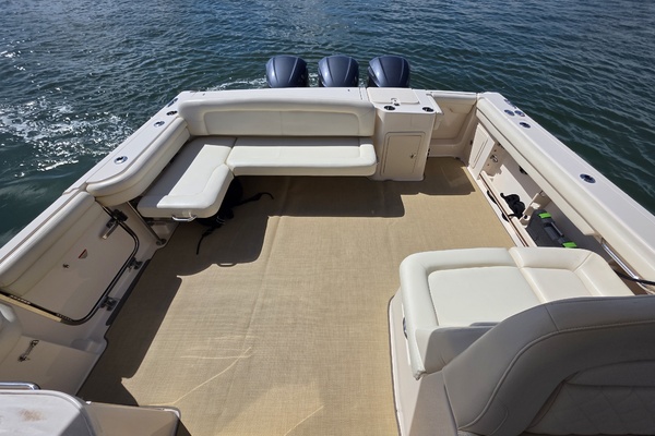 No Name 36ft Grady White Yacht For Sale