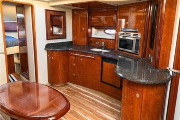 2005 Sea Ray 42