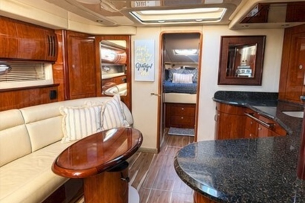 2005 Sea Ray 42
