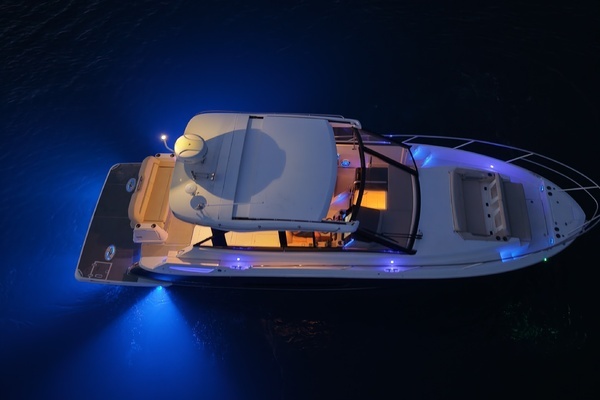 2022 Regal 36