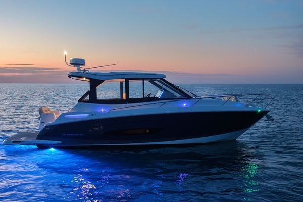 2022 Regal 36