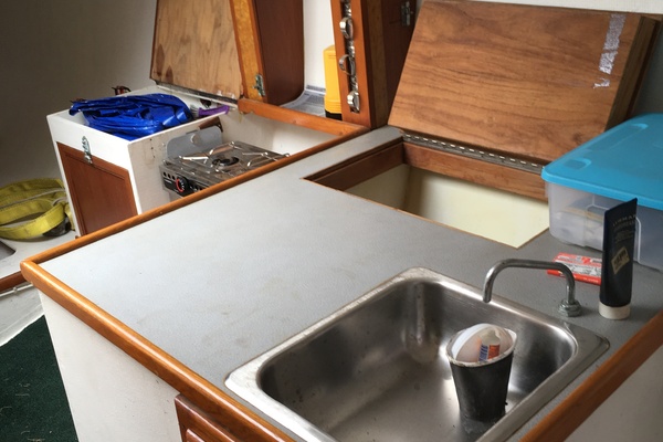 Silkye 30ft Wyliecat Yacht For Sale