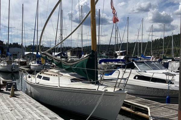 Silkye 30ft Wyliecat Yacht For Sale