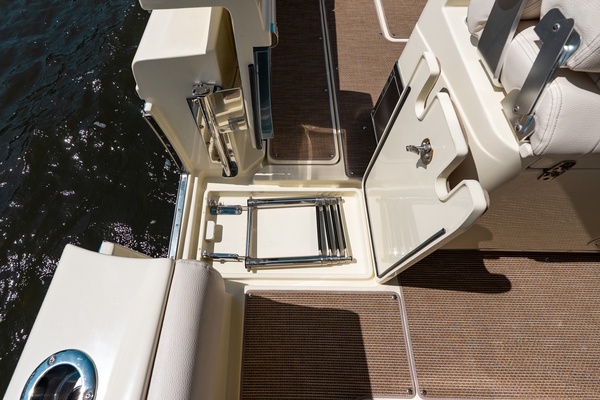30ft Chris Craft Yacht For Sale
