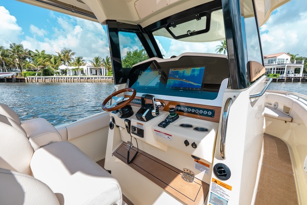 30ft Chris Craft Yacht For Sale