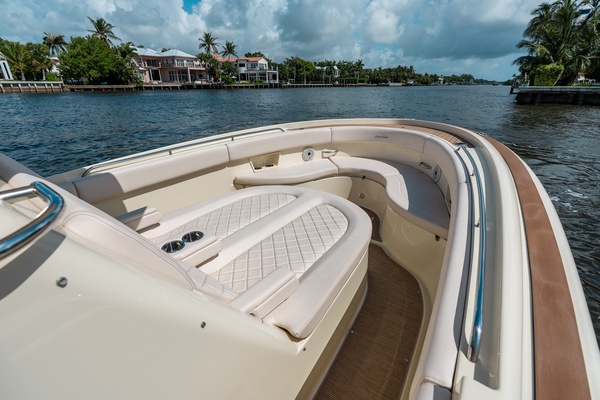 30ft Chris Craft Yacht For Sale