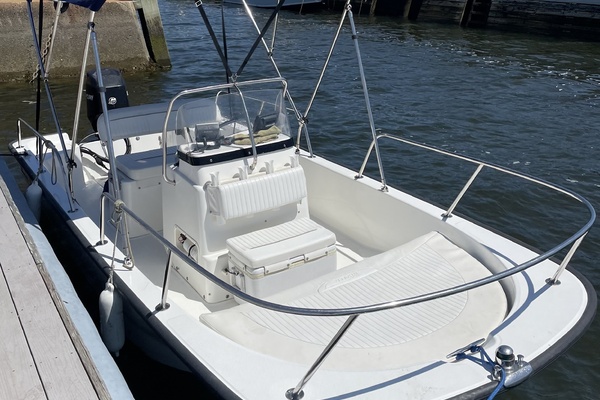 15ft Boston Whaler Yacht For Sale