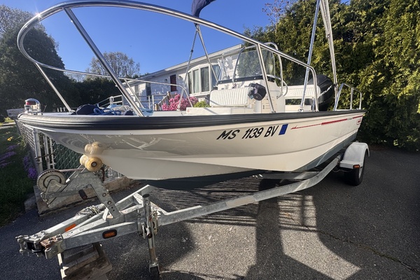 15ft Boston Whaler Yacht For Sale