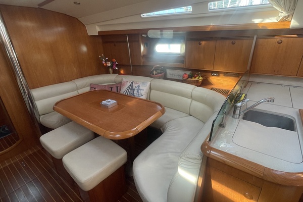 Seabella 45ft Jeanneau Yacht For Sale