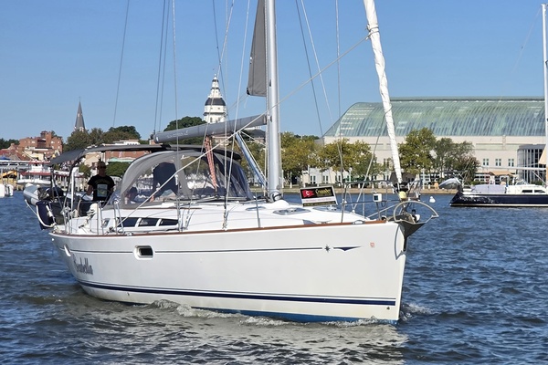 Seabella 45ft Jeanneau Yacht For Sale