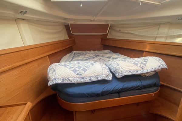 Seabella 45ft Jeanneau Yacht For Sale