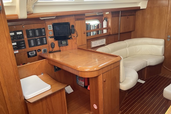 Seabella 45ft Jeanneau Yacht For Sale