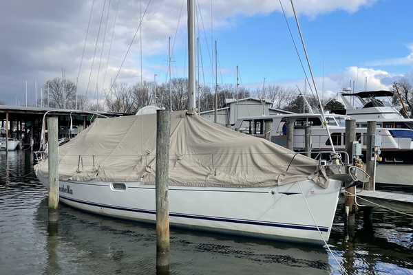 Seabella 45ft Jeanneau Yacht For Sale