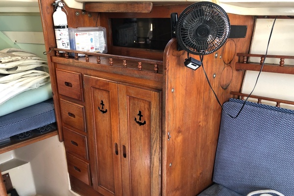 EASTERN WIND 30ft Catalina Yacht For Sale