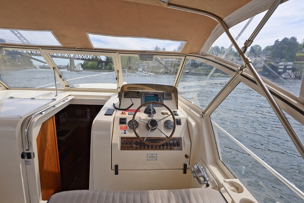 Midsummer 34ft Mainship Yacht For Sale