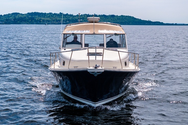 Mainship Pilot 34 Yacht For Sale