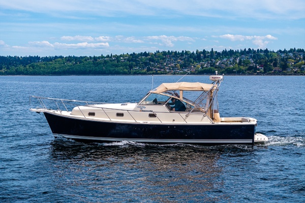 Midsummer 34ft Mainship Yacht For Sale