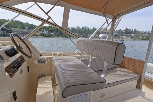 Midsummer 34ft Mainship Yacht For Sale
