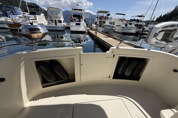 31ft Camano Yacht For Sale