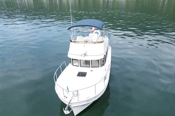 31ft Camano Yacht For Sale