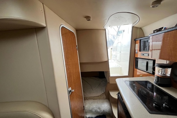 29ft Maxum Yacht For Sale