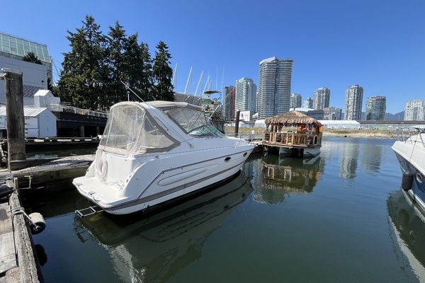 29-ft-Maxum-2003-2900 SCR-Vancouver British Columbia Canada yacht for sale