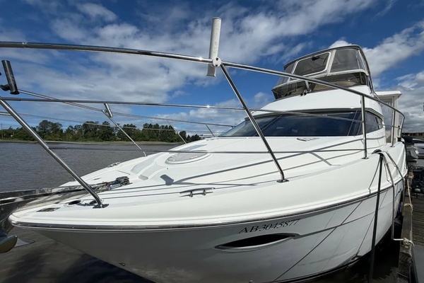 2008 Carver 47