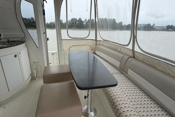 2008 Carver 47