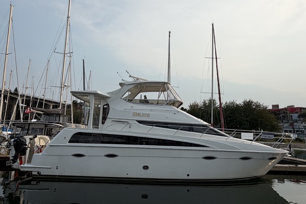 Helios 47ft Carver Yacht For Sale