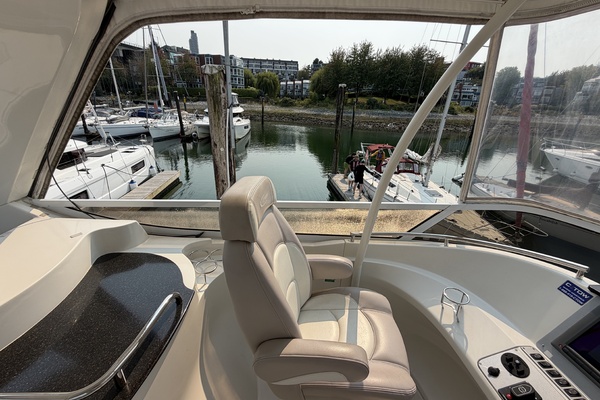 Helios 47ft Carver Yacht For Sale