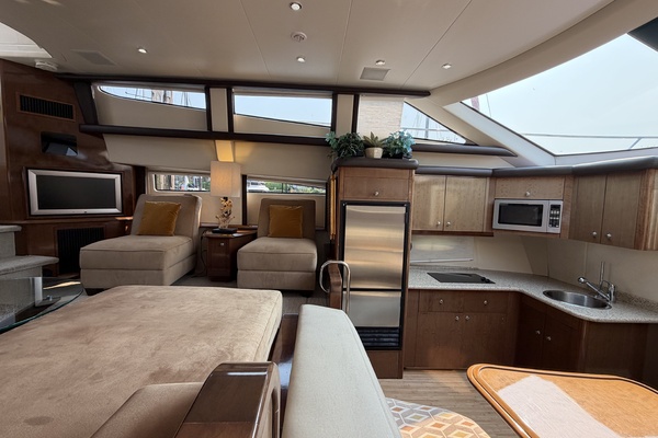 Helios 47ft Carver Yacht For Sale
