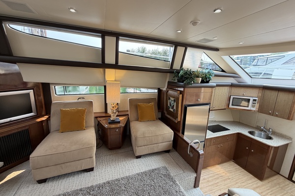 Helios 47ft Carver Yacht For Sale