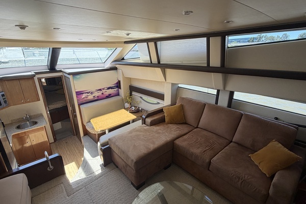 2008 Carver 47