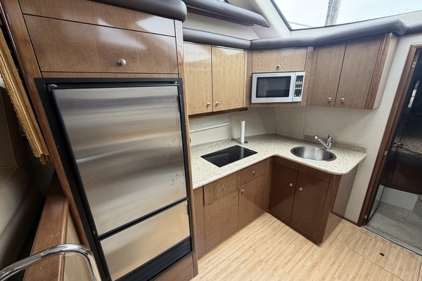2008 Carver 47