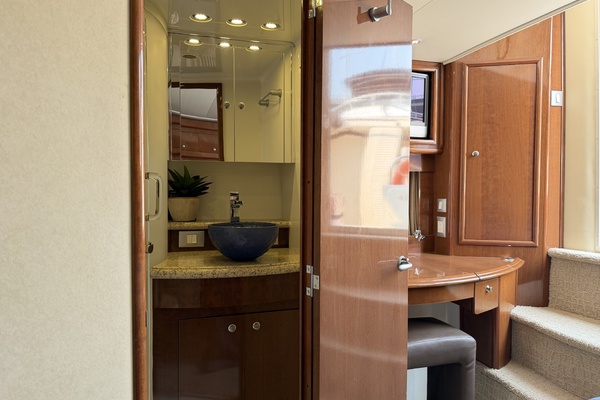 2008Carver 47 ft 47MY   Helios