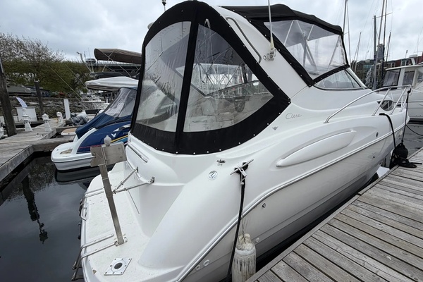 31ft Bayliner Yacht For Sale
